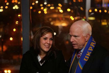 Paul Hickman avec le sénateur McCain