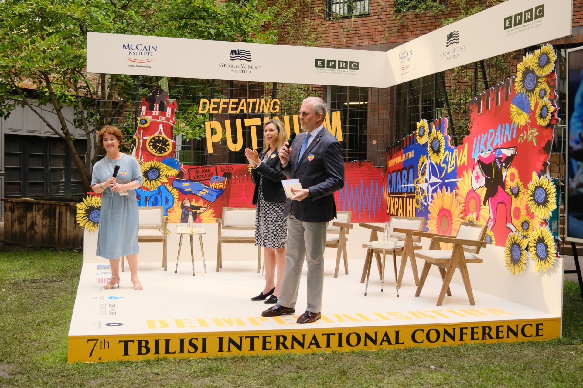 (From left to right: Nino Evgenidze of the Economic Policy Research Center, Dr. Evelyn Farkas of the McCain Institute, and David Kramer of the George W. Bush Institute. All organizations were cohosts of this year’s conference.)